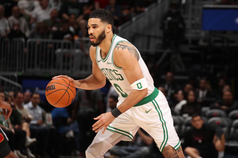 凭借其速度 凭借其速度