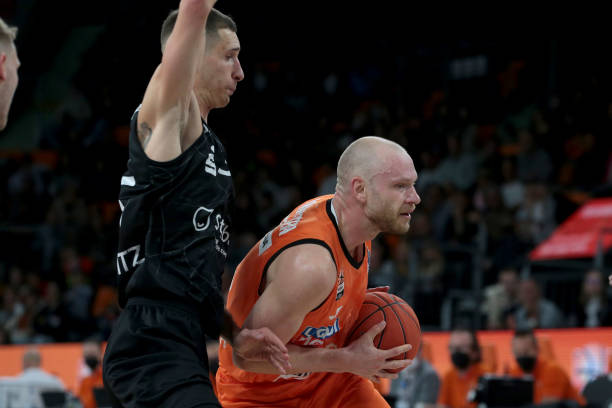 中取得了显 中取得了显