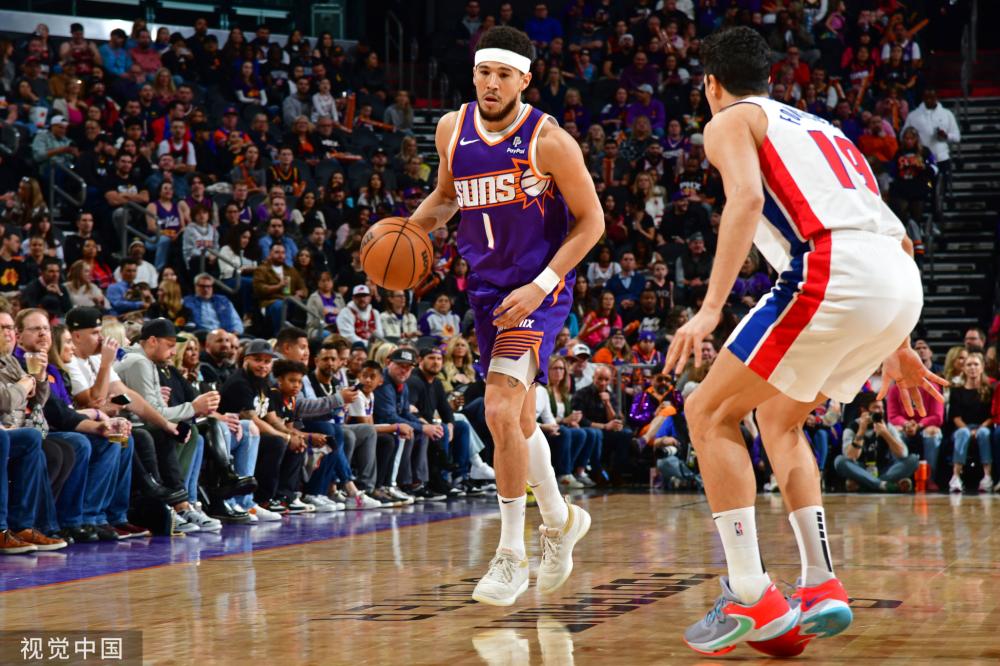 色的战术执 色的战术执