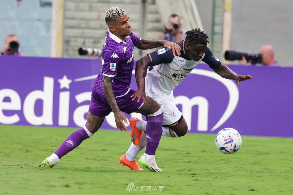 克鲁伊维特 克鲁伊维特