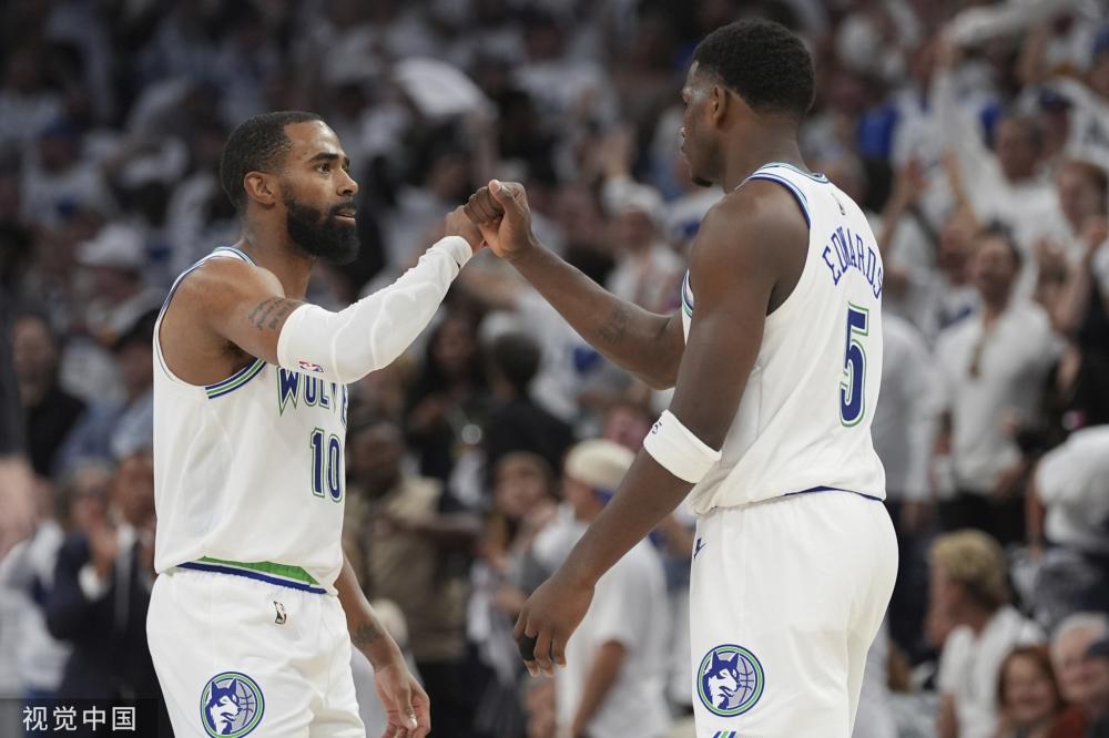 左边锋若塔 左边锋若塔